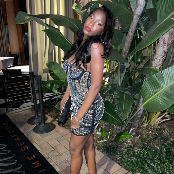 Black and silver short dress - Picture 3 of 5